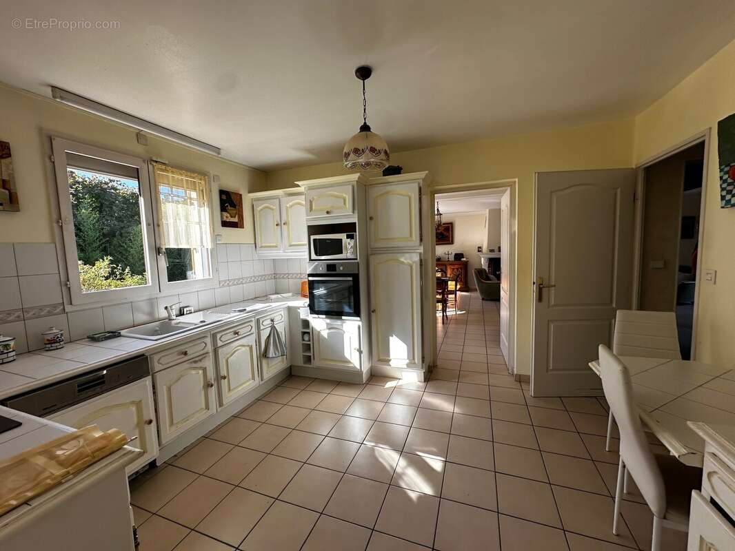 Maison à SOISY-SUR-SEINE