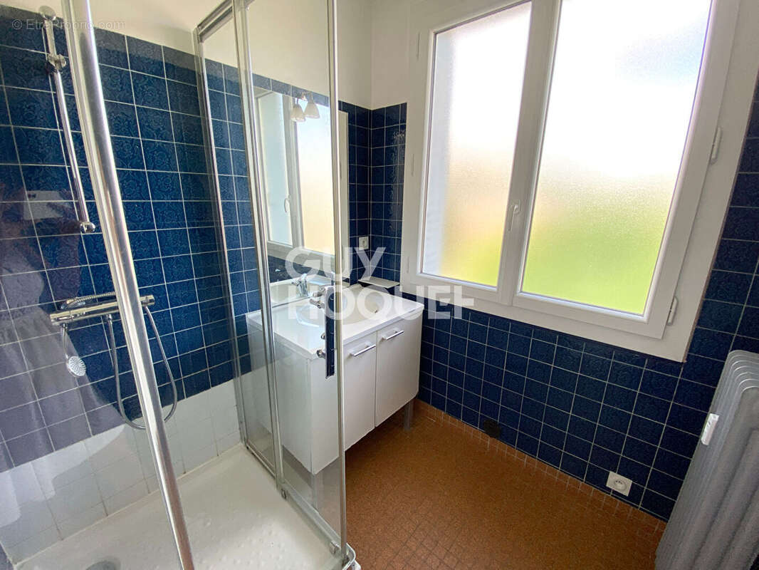 Appartement à AUBENAS