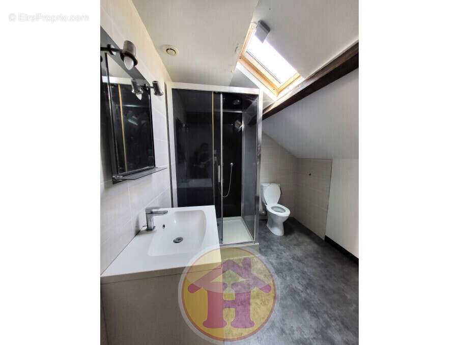 Maison à SAINT-JUNIEN