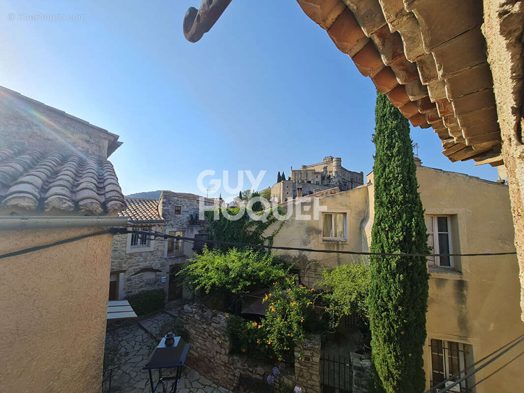 Maison à LE BARROUX