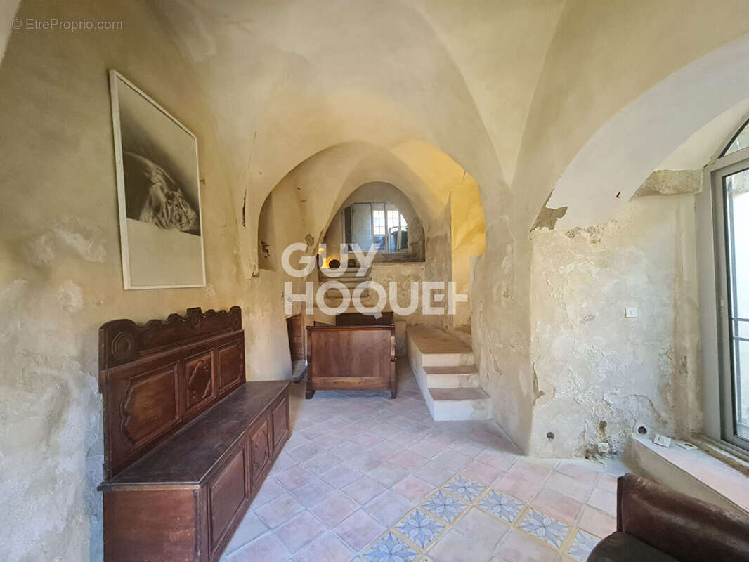 Maison à LE BARROUX