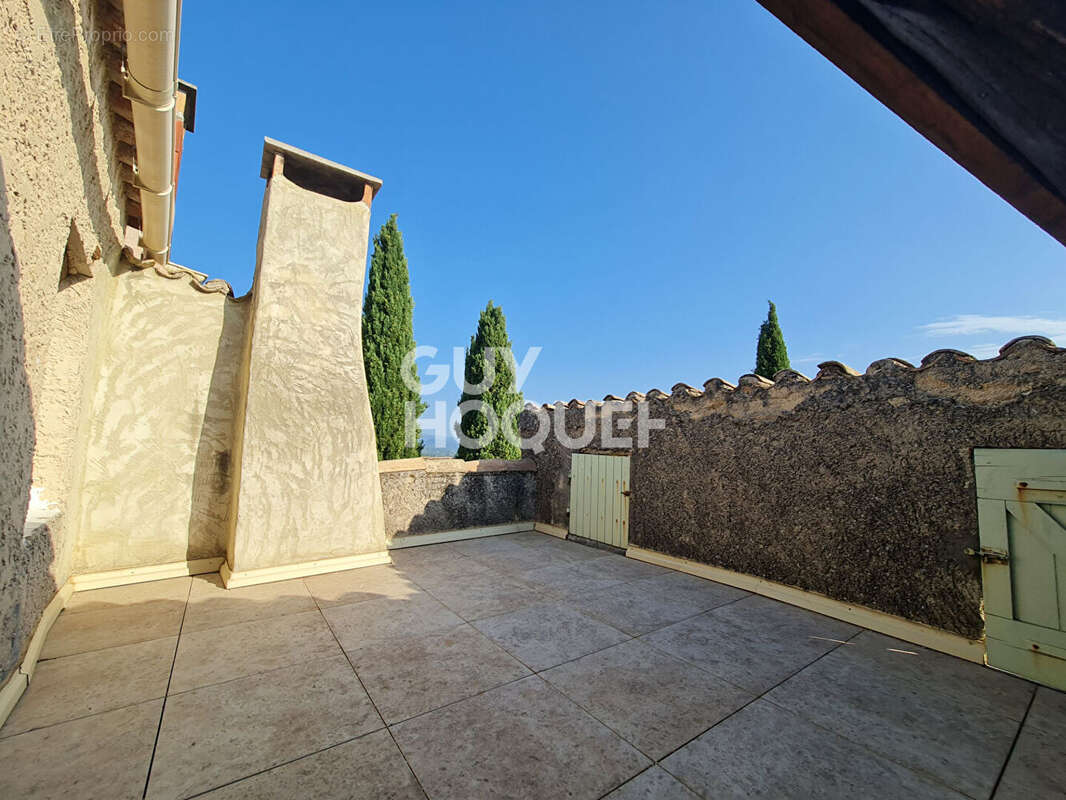 Maison à LE BARROUX