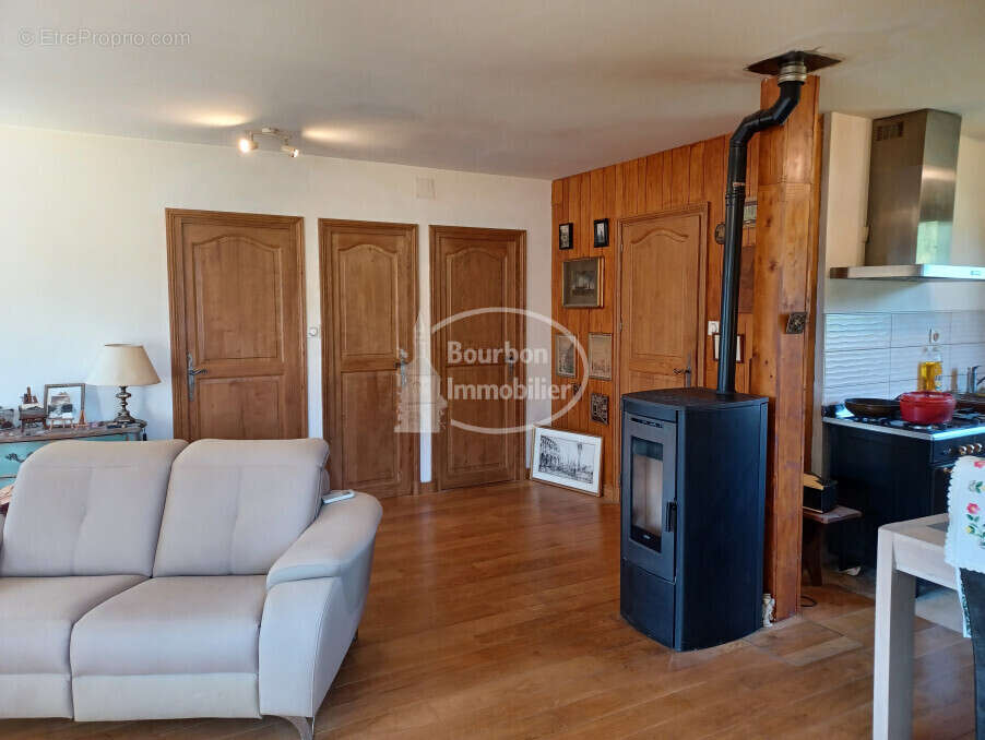 Maison à CRESSY-SUR-SOMME