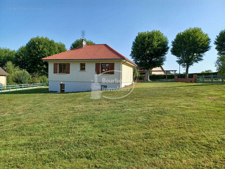 Maison à CRESSY-SUR-SOMME