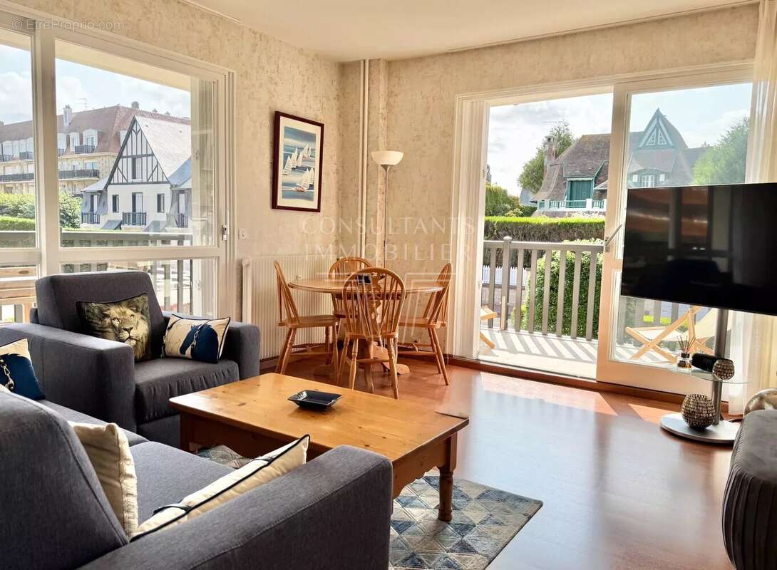 Appartement à DEAUVILLE