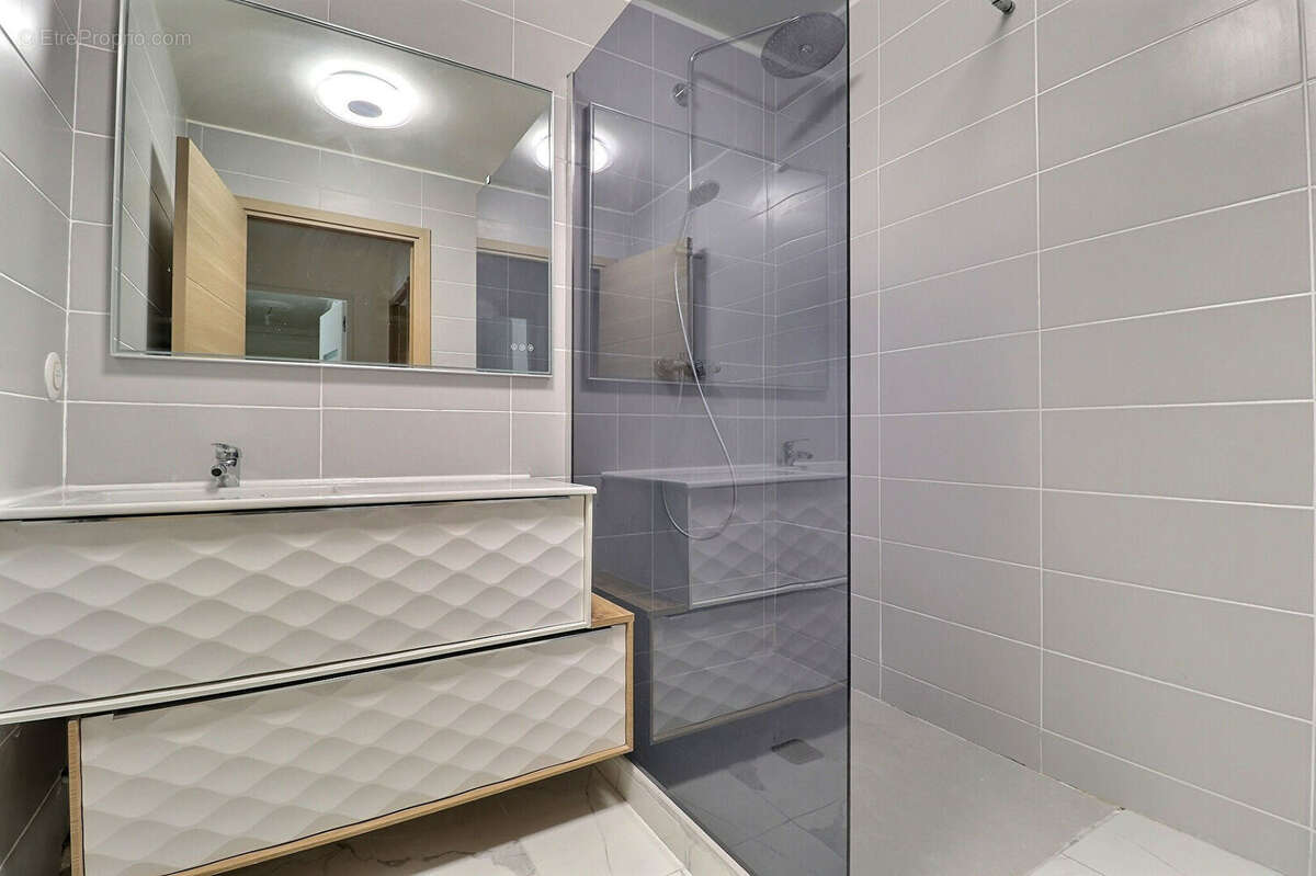 Appartement à SAINT-DENIS