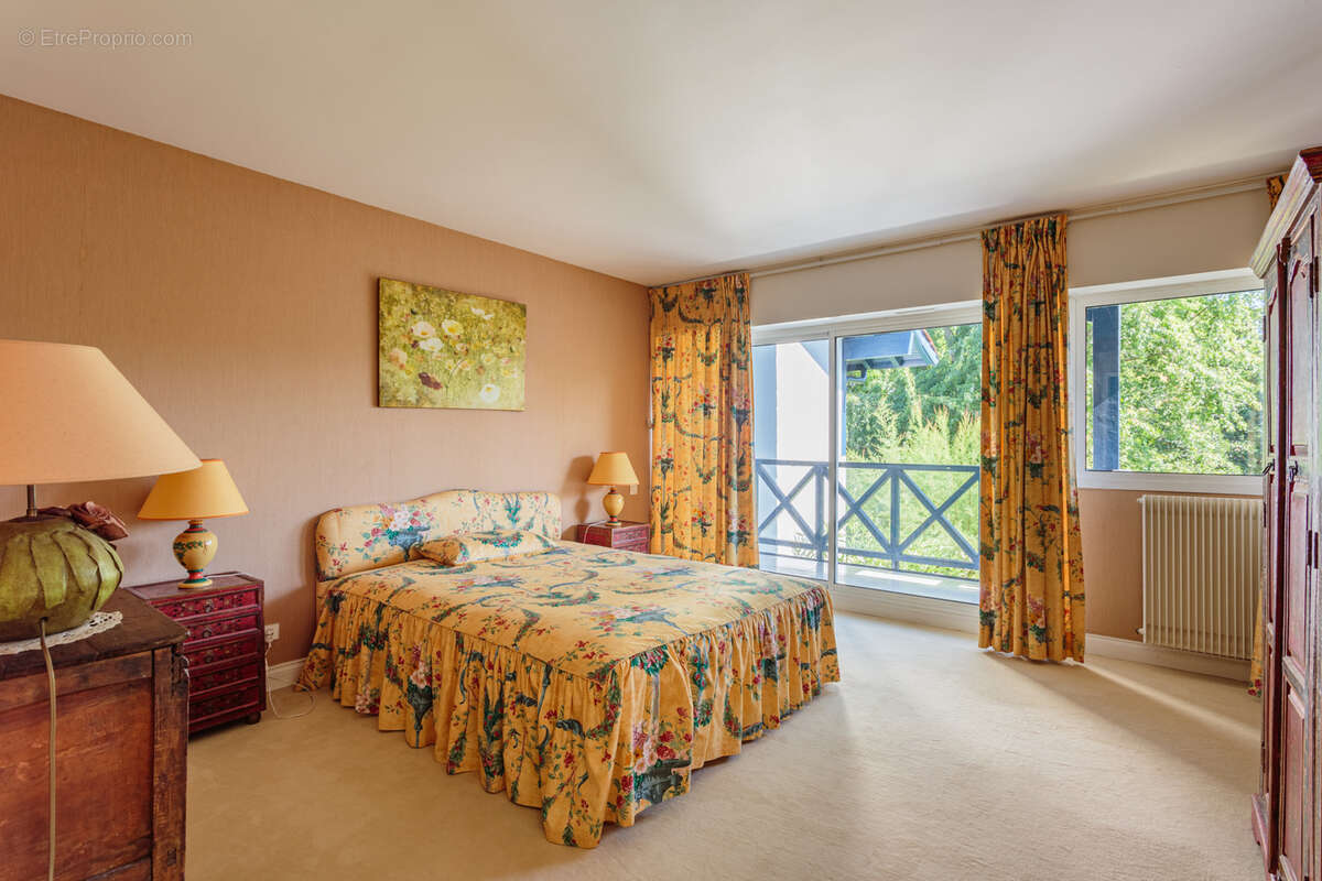 Appartement à CIBOURE