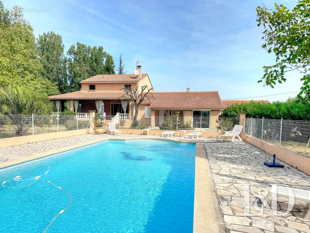 Maison à UZES