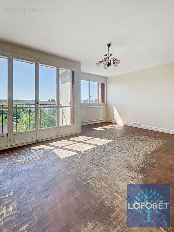 Appartement à NEUILLY-SUR-MARNE