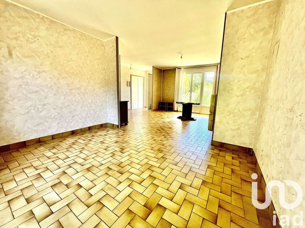 Photo 8 - Maison à BAZOCHES-SUR-LE-BETZ