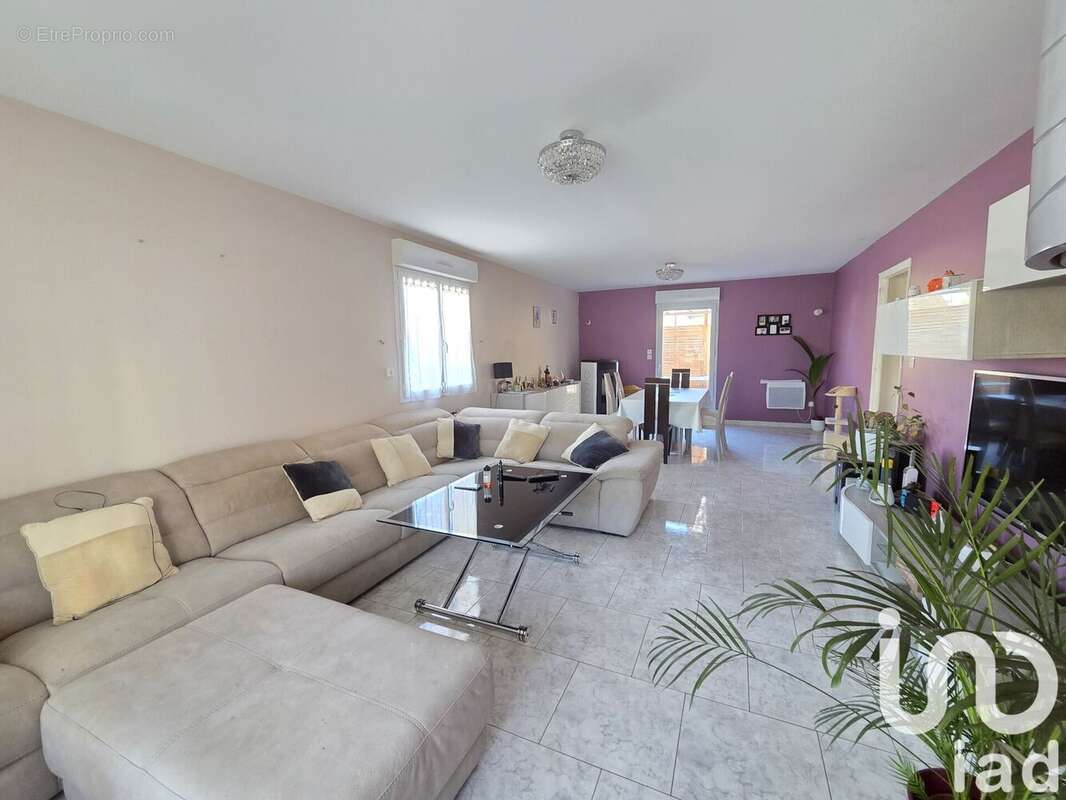 Photo 3 - Maison à ROMILLY-SUR-SEINE