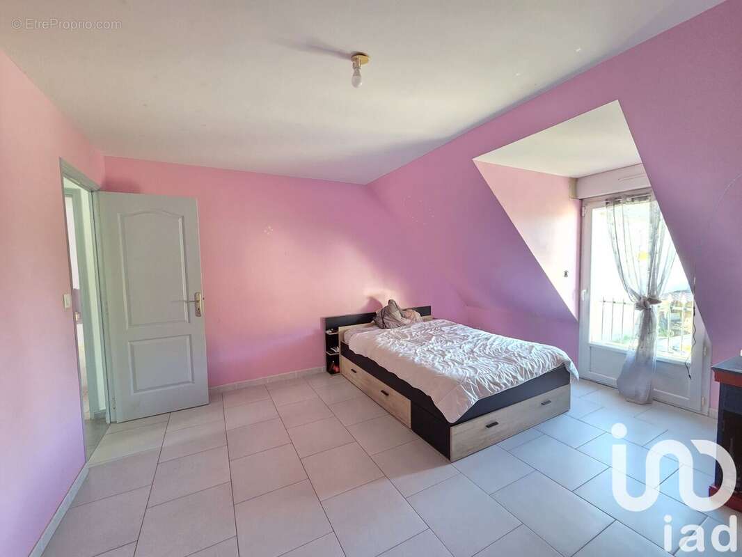 Photo 6 - Maison à ROMILLY-SUR-SEINE