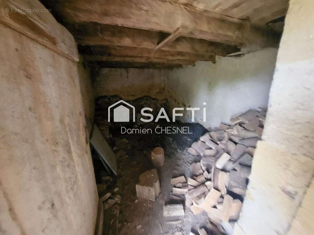 Photo 3 - Maison à AINAY-LE-CHATEAU