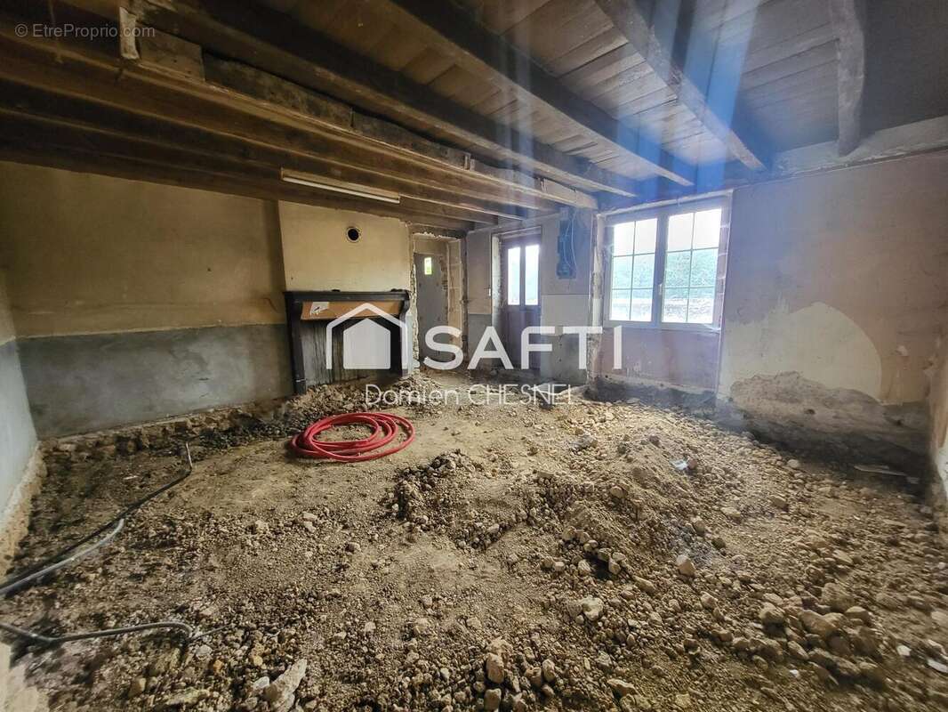 Photo 7 - Maison à AINAY-LE-CHATEAU