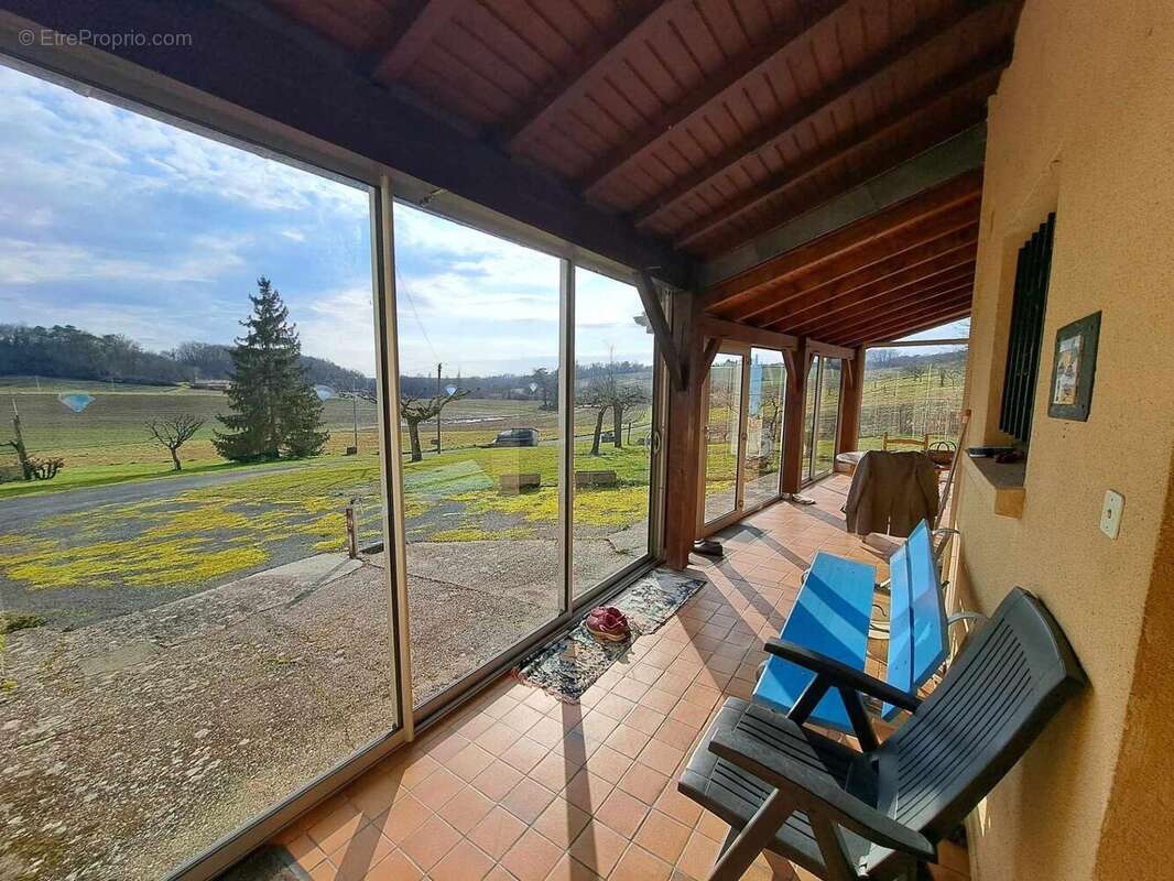 Photo 2 - Maison à DIEULIVOL