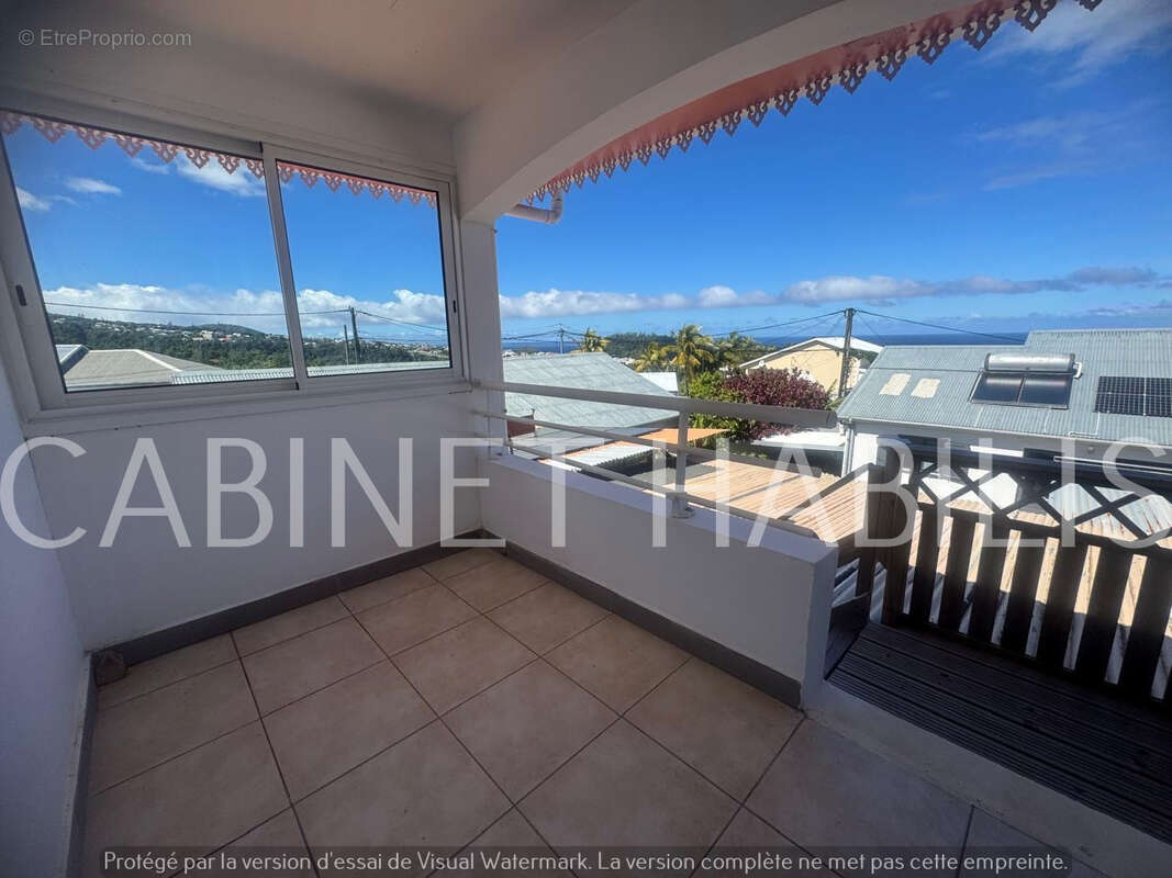 Maison à SAINT-JOSEPH