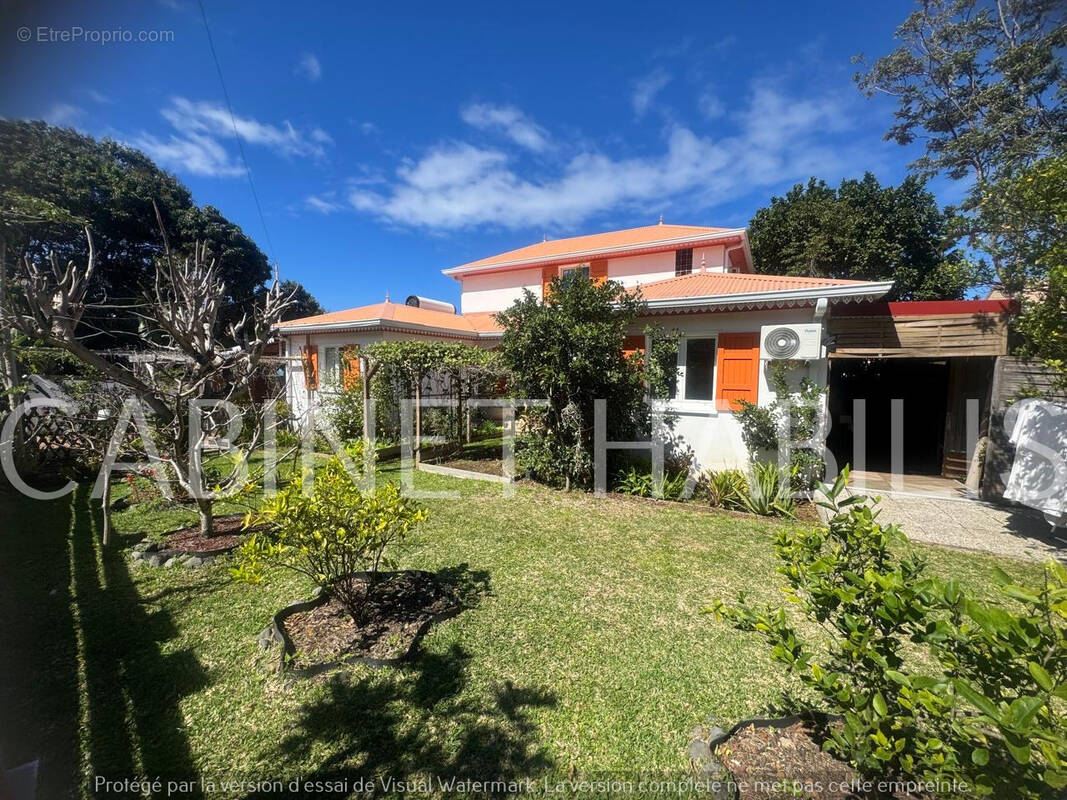 Maison à SAINT-JOSEPH