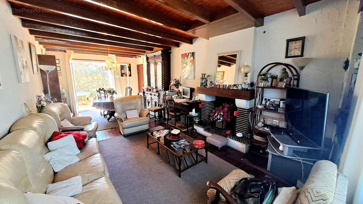 Maison à SAINT-GEORGES-DE-DIDONNE