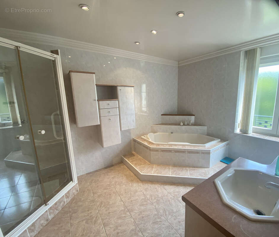 Maison à MOYEUVRE-GRANDE