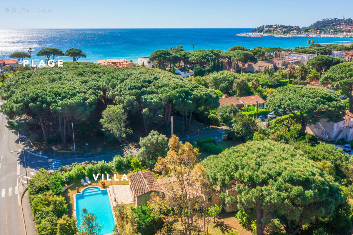 Maison à CAVALAIRE-SUR-MER