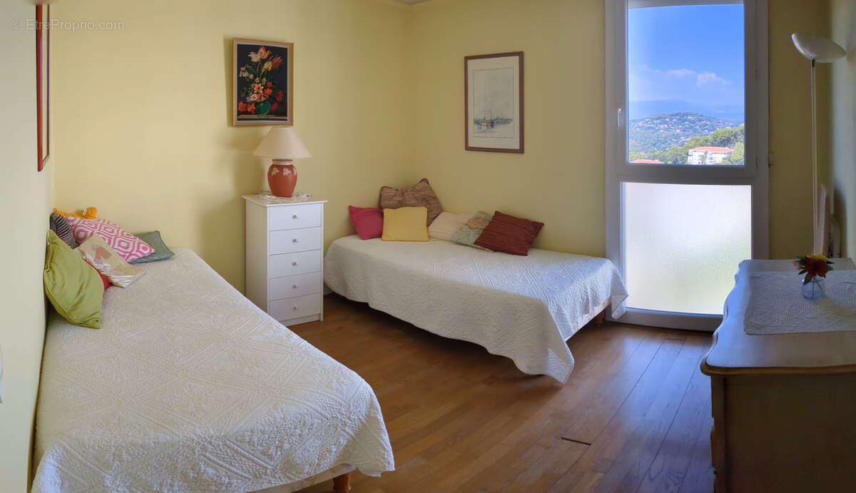 Appartement à LE CANNET