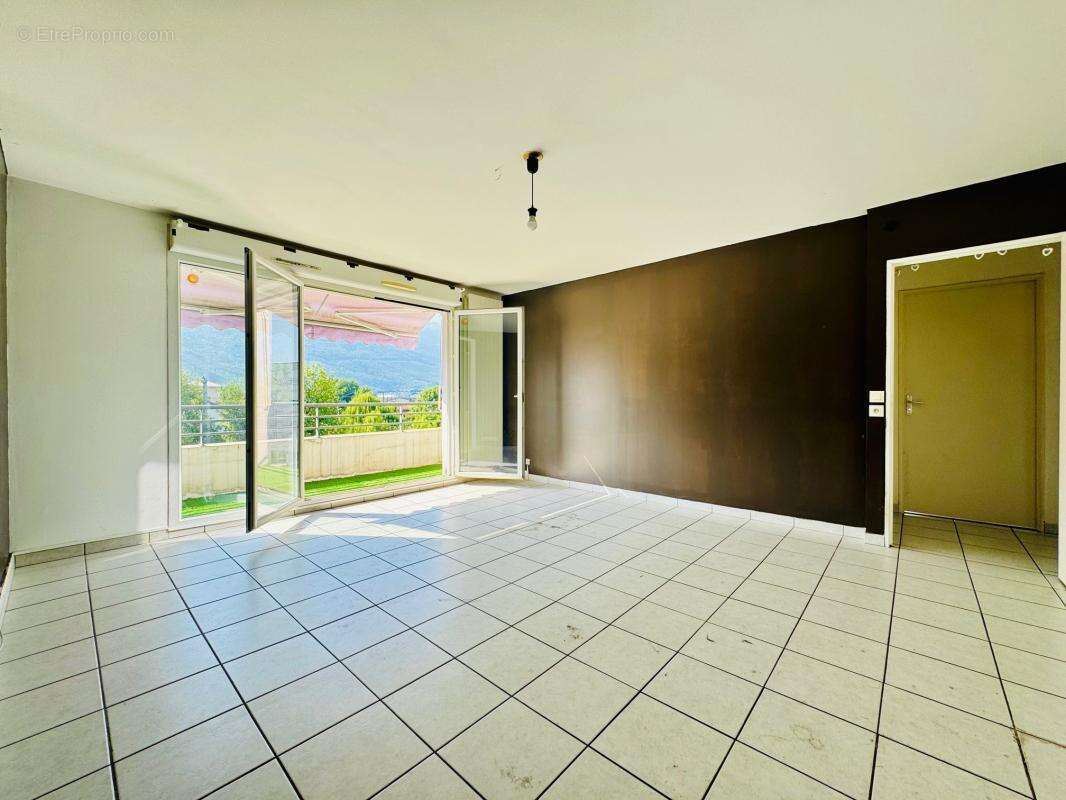 Appartement à ALBERTVILLE