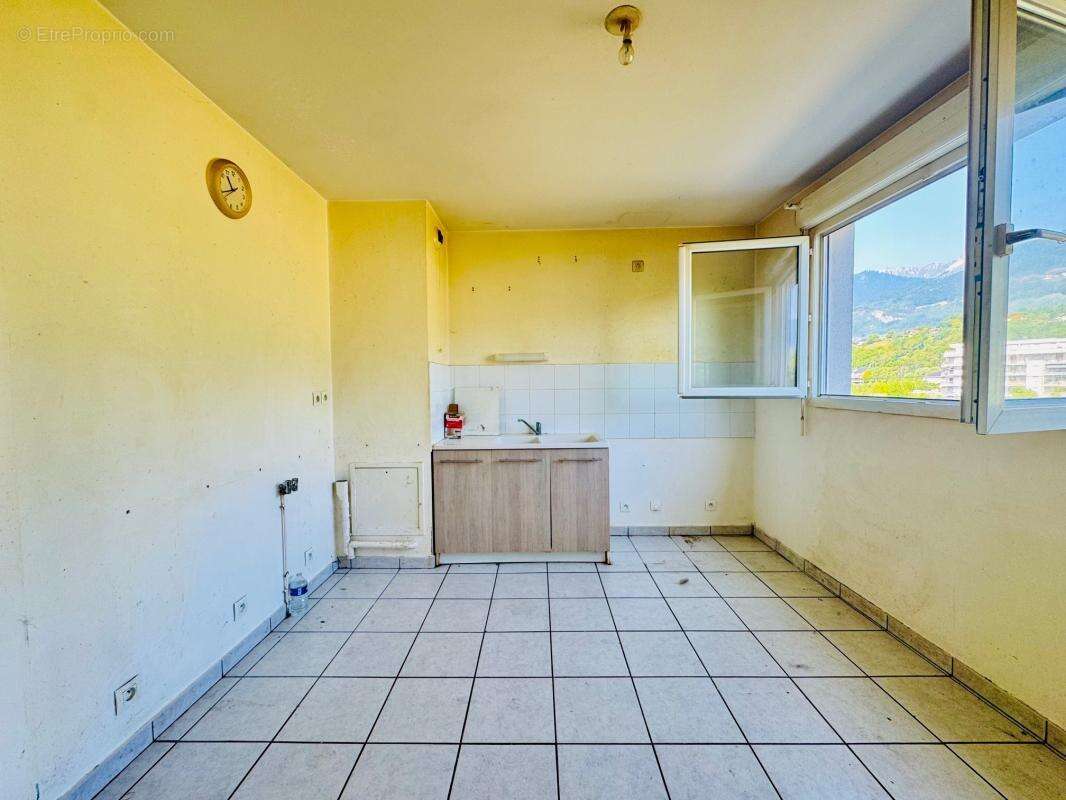 Appartement à ALBERTVILLE