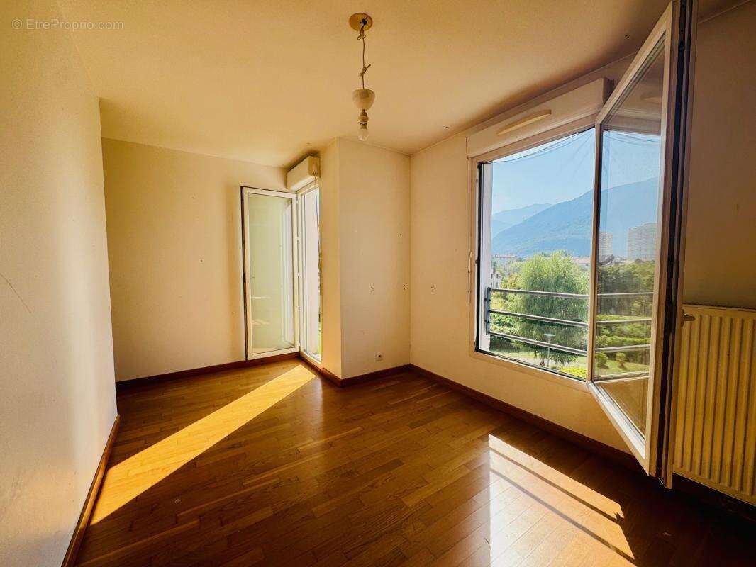 Appartement à ALBERTVILLE