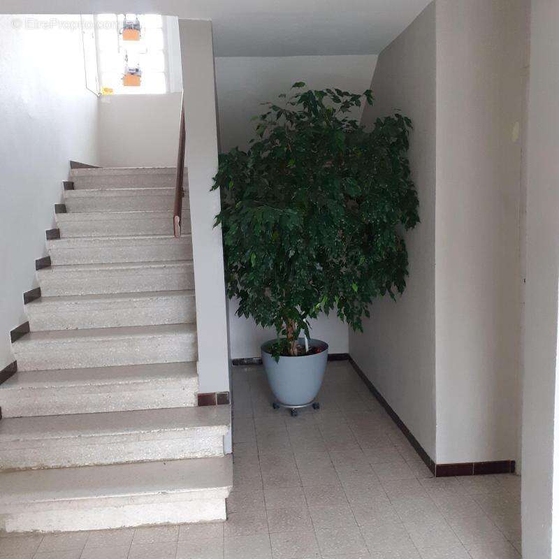 Appartement à CHATEAU-ARNOUX-SAINT-AUBAN