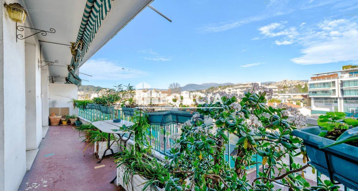 Appartement à CAGNES-SUR-MER