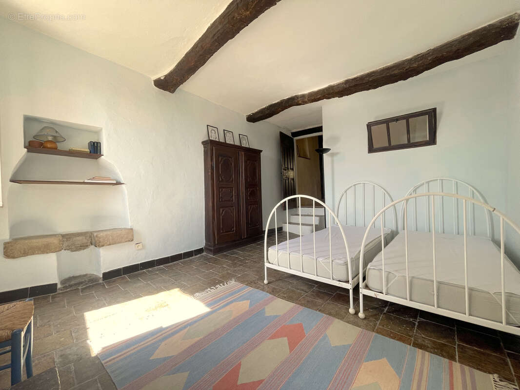 Maison à CAGNES-SUR-MER