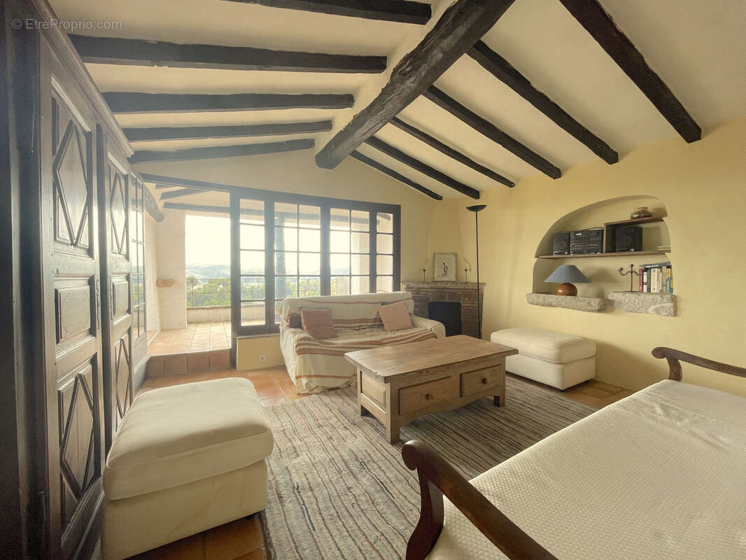 Maison à CAGNES-SUR-MER