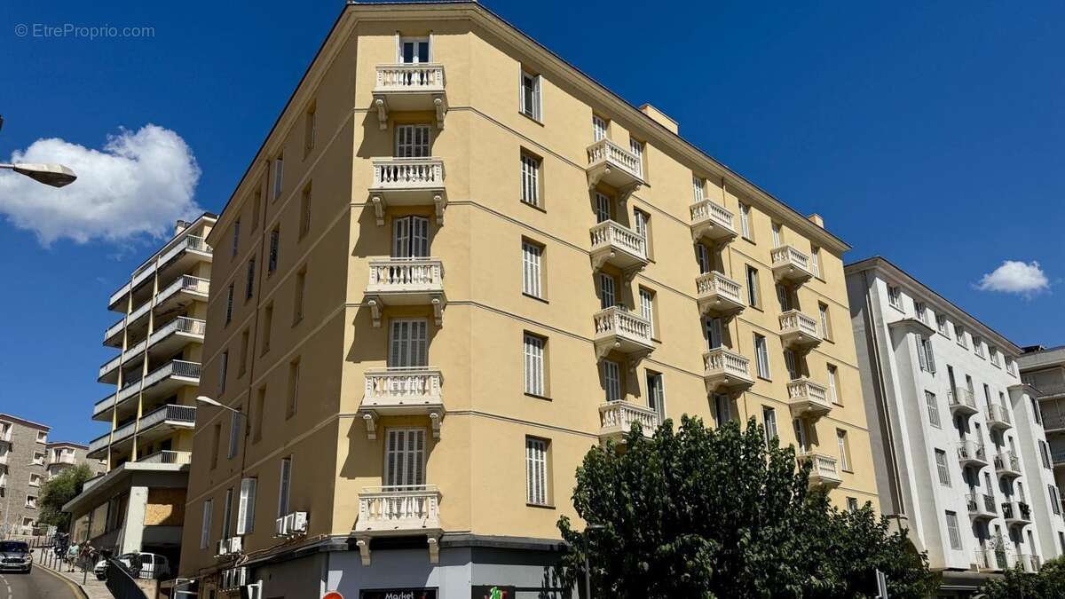 Appartement à AJACCIO