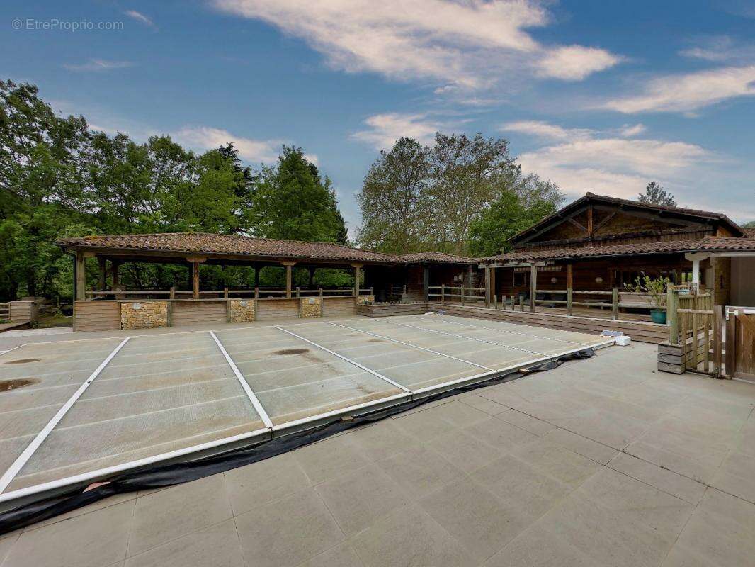 Maison à SARLAT-LA-CANEDA