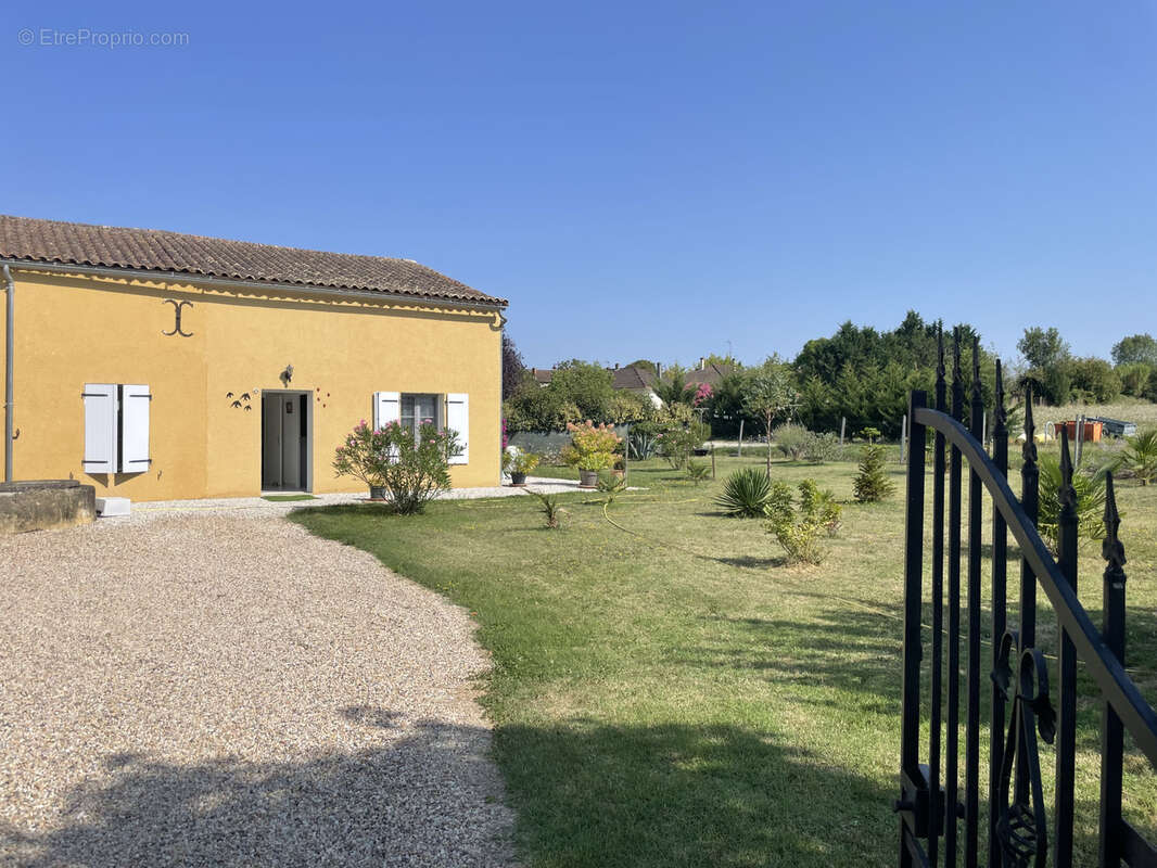 Maison à SAINT-MEARD-DE-GURCON