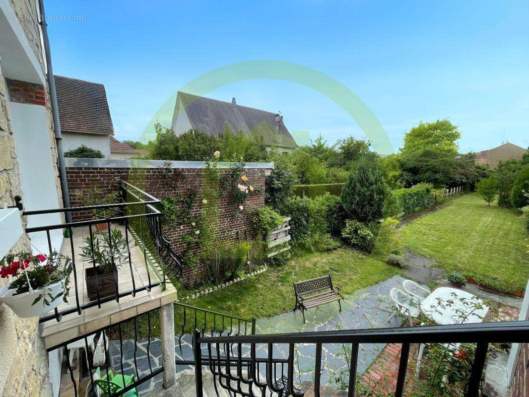 Maison à MARGNY-LES-COMPIEGNE