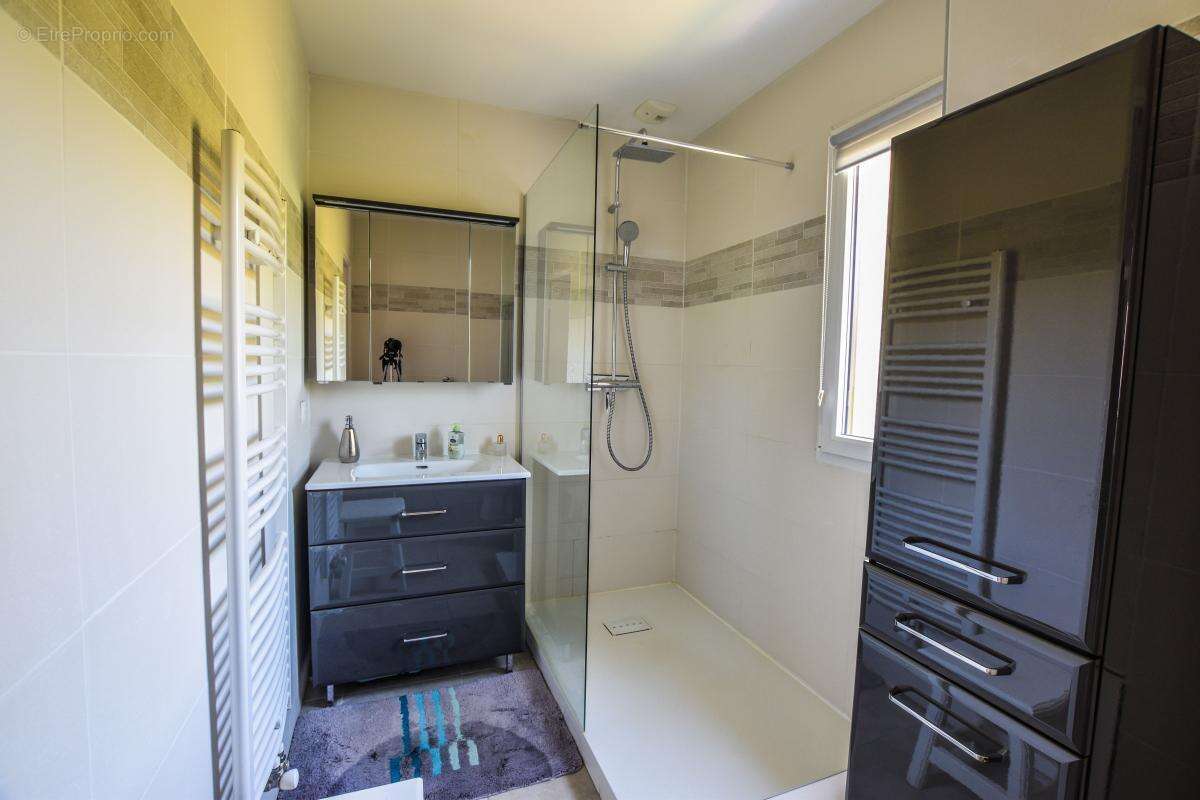 Maison à ROCHEFORT-DU-GARD