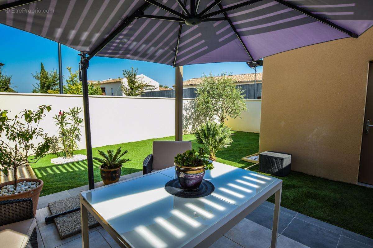 Maison à ROCHEFORT-DU-GARD