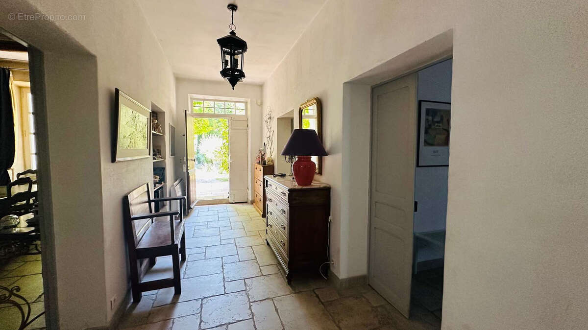 Maison à VAISON-LA-ROMAINE