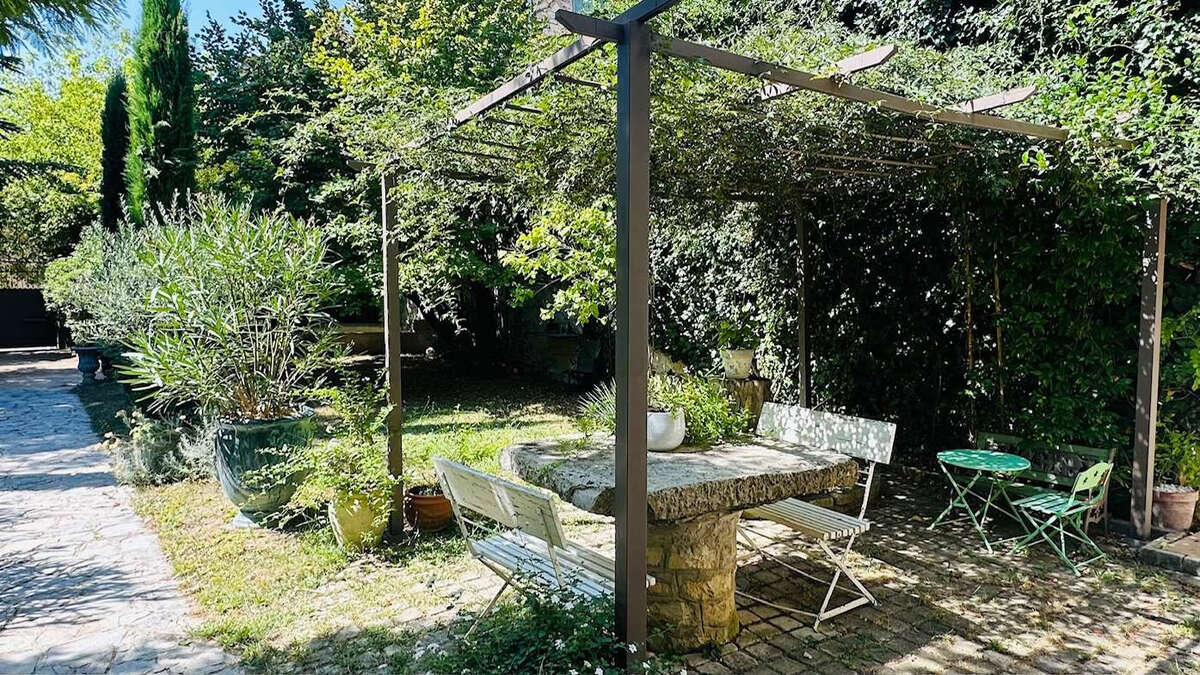 Maison à VAISON-LA-ROMAINE