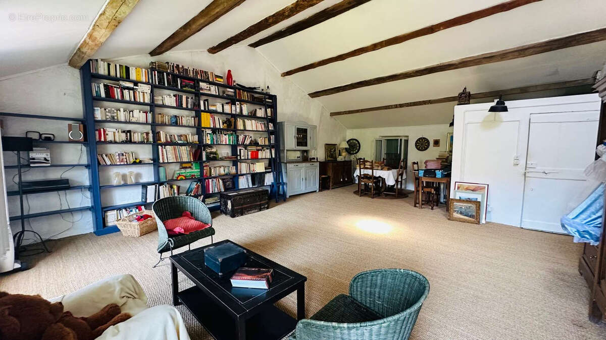 Maison à VAISON-LA-ROMAINE