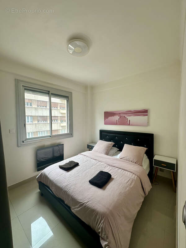 Appartement à MARSEILLE-2E