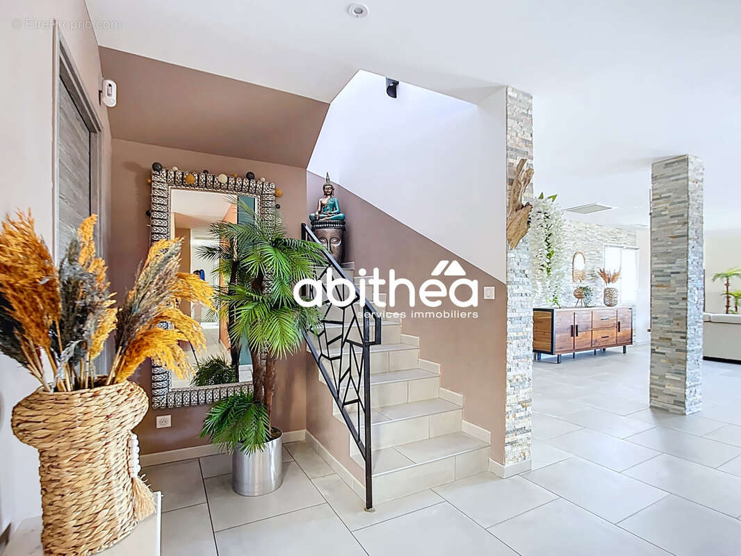 Maison à CESSENON-SUR-ORB