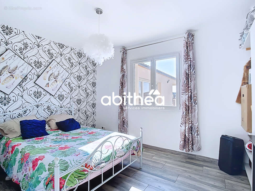 Maison à CESSENON-SUR-ORB