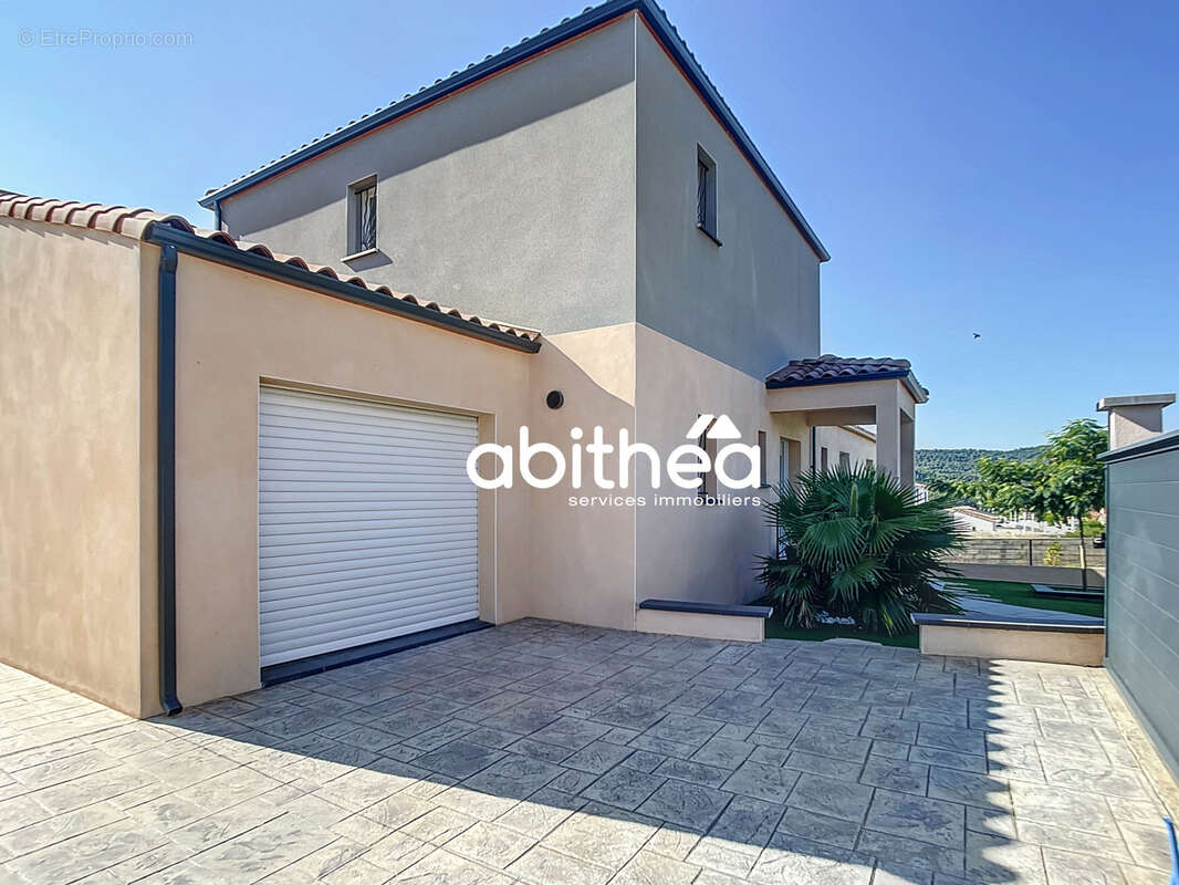 Maison à CESSENON-SUR-ORB