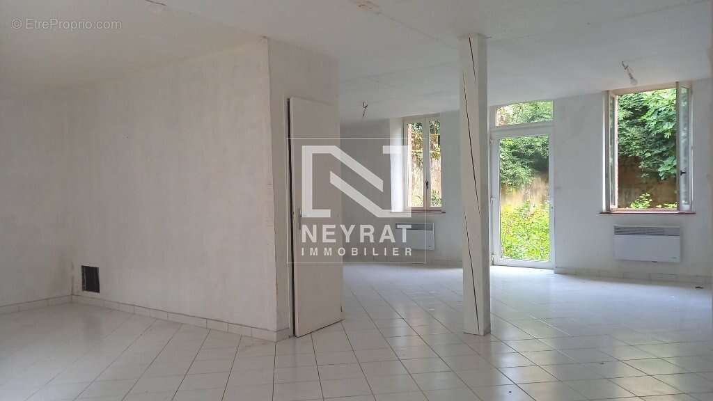 Maison à ARNAY-LE-DUC