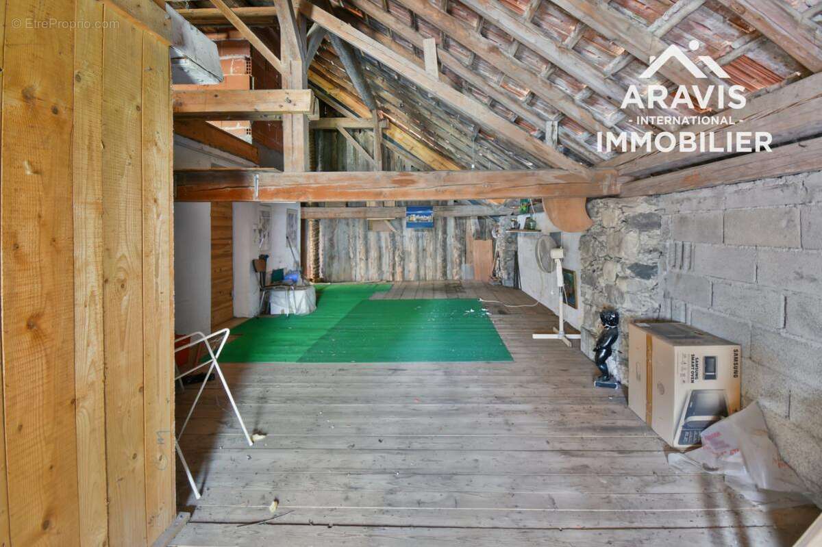 Maison à SAINT-FERREOL