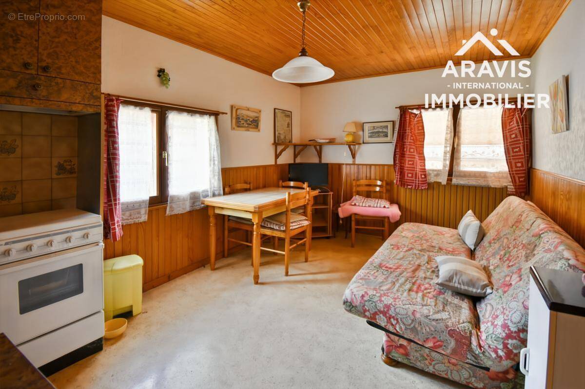 Maison à SAINT-FERREOL