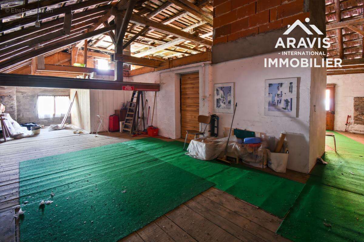 Maison à SAINT-FERREOL