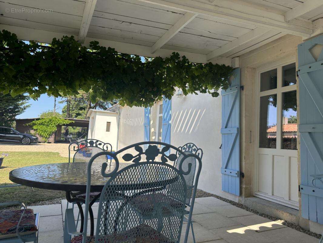 Maison à LONGEVILLE-SUR-MER